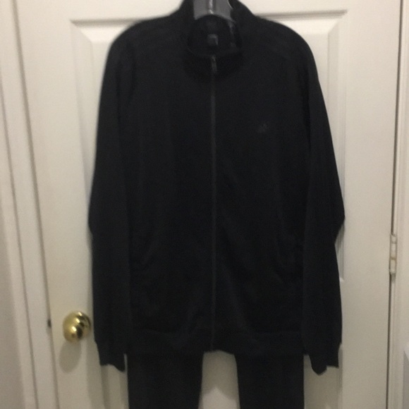 Adidas black on black Tracksuit 2018-19 sew pattern - Picture 1 of 12